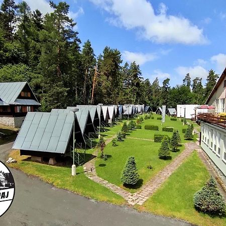 Turisticky Raj Villa ฮราบูชิเซ ภายนอก รูปภาพ